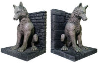 Cover image for Game of Thrones: Dire Wolf Bookends