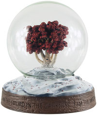 Cover image for Game of Thrones: Weirwood Snow Globe