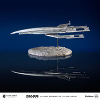 Cover image for Mass Effect Alliance Normandy SR-1 Ship Replica Silver Variant (Dark Horse Direct)