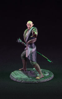 Cover image for Dragon Age: Solas Statuette (Dark Horse Direct)