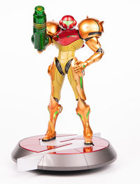 Cover image for Metroid Prime™ - Samus Varia Suit PVC (Collector's Edition)