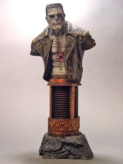 Cover for Paquet's Cabinet of Curiosities Monster Bust (15-205)