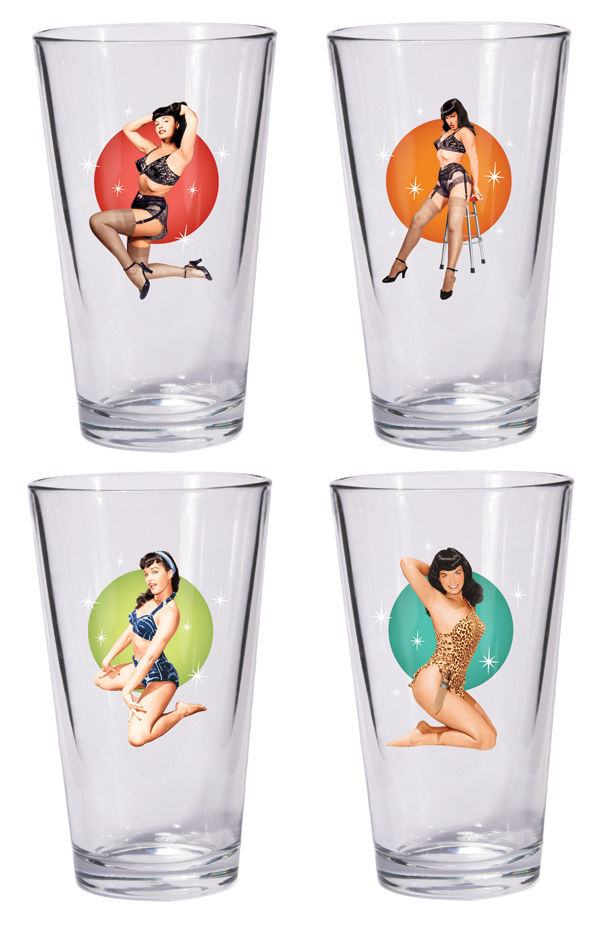 Cover for Bettie Page Pint Glass Set (18-129)