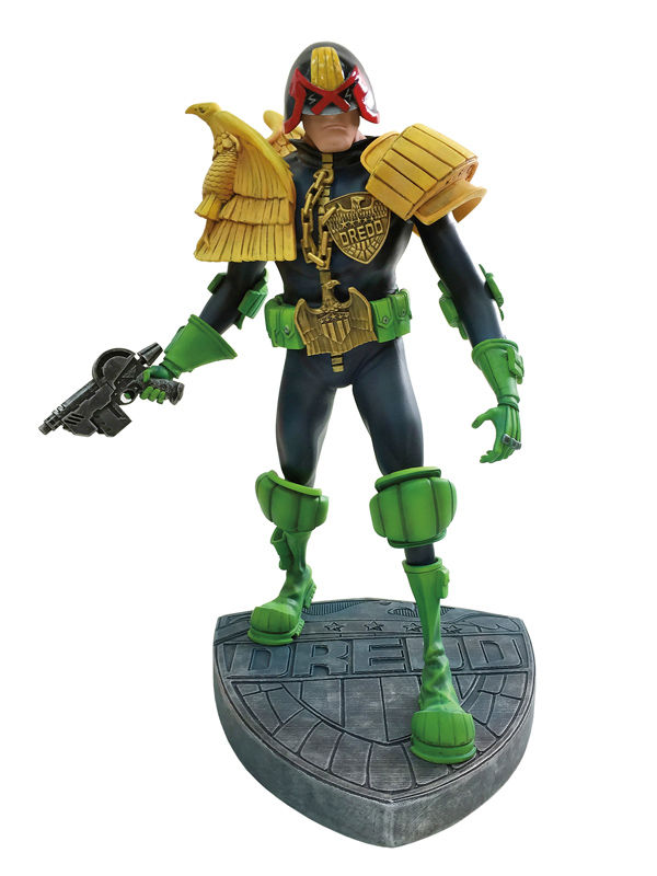 Cover for Judge Dredd Artist Edition Vinyl Statue: Mike McMahon Version (29-228)