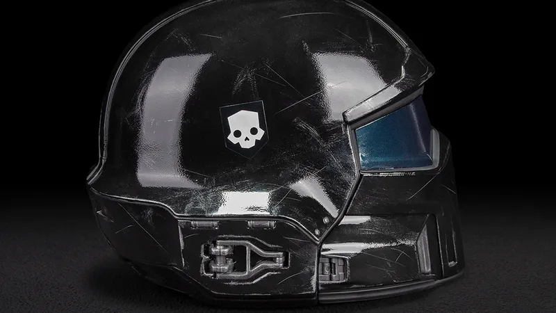 Helldivers 2 Tactical Helmet B-22 Model Citizen 1:1 Wearable direct side view Helldivers 2 Tactical Helmet B-22 Model Citizen 1:1 Wearable direct side view