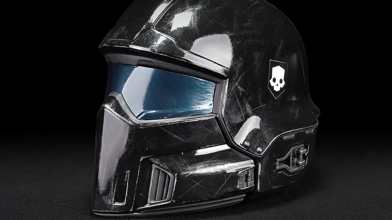 Helldivers 2 Tactical Helmet B-22 Model Citizen 1:1 Wearable forward facing side view Helldivers 2 Tactical Helmet B-22 Model Citizen 1:1 Wearable forward facing side view