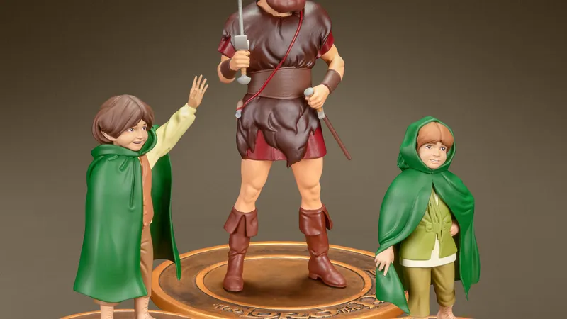 LotR Animated Vinyl Figures Merry Pippin Boromir Set 2 Group Shot 2