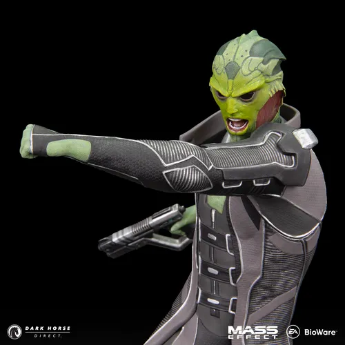 EDI and Thane Krios are the latest Mass Effect figures here to defend your collection! :: Dark Horse Comics EDI and Thane Krios are the latest Mass Effect figures here to defend your collection! :: Dark Horse Comics