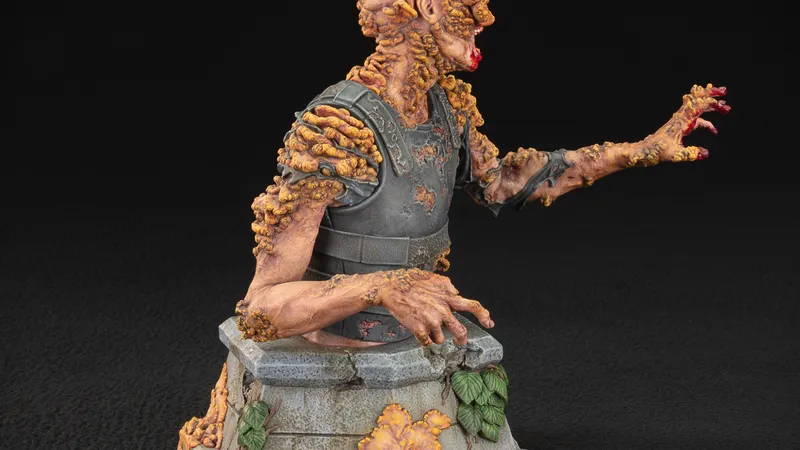 Side profile Clicker Bust