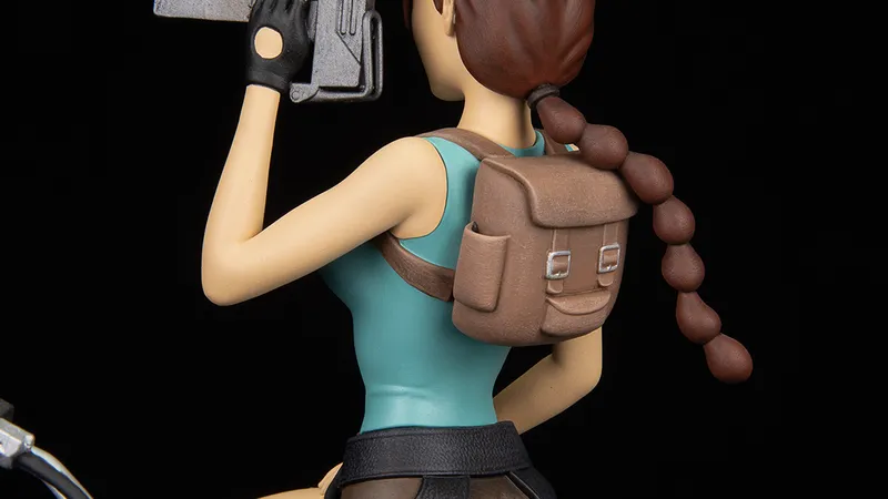 Lara Croft Motorbike Statue 6